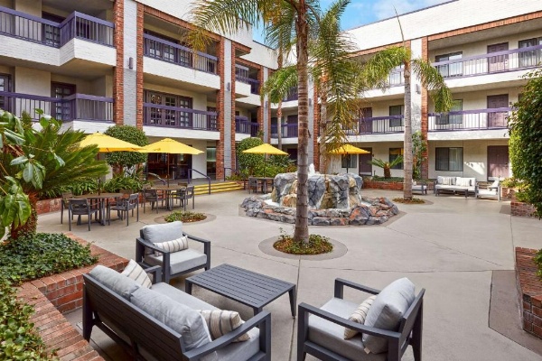 Best Western Plus Meridian Inn & Suites, Anaheim-Orange image 10